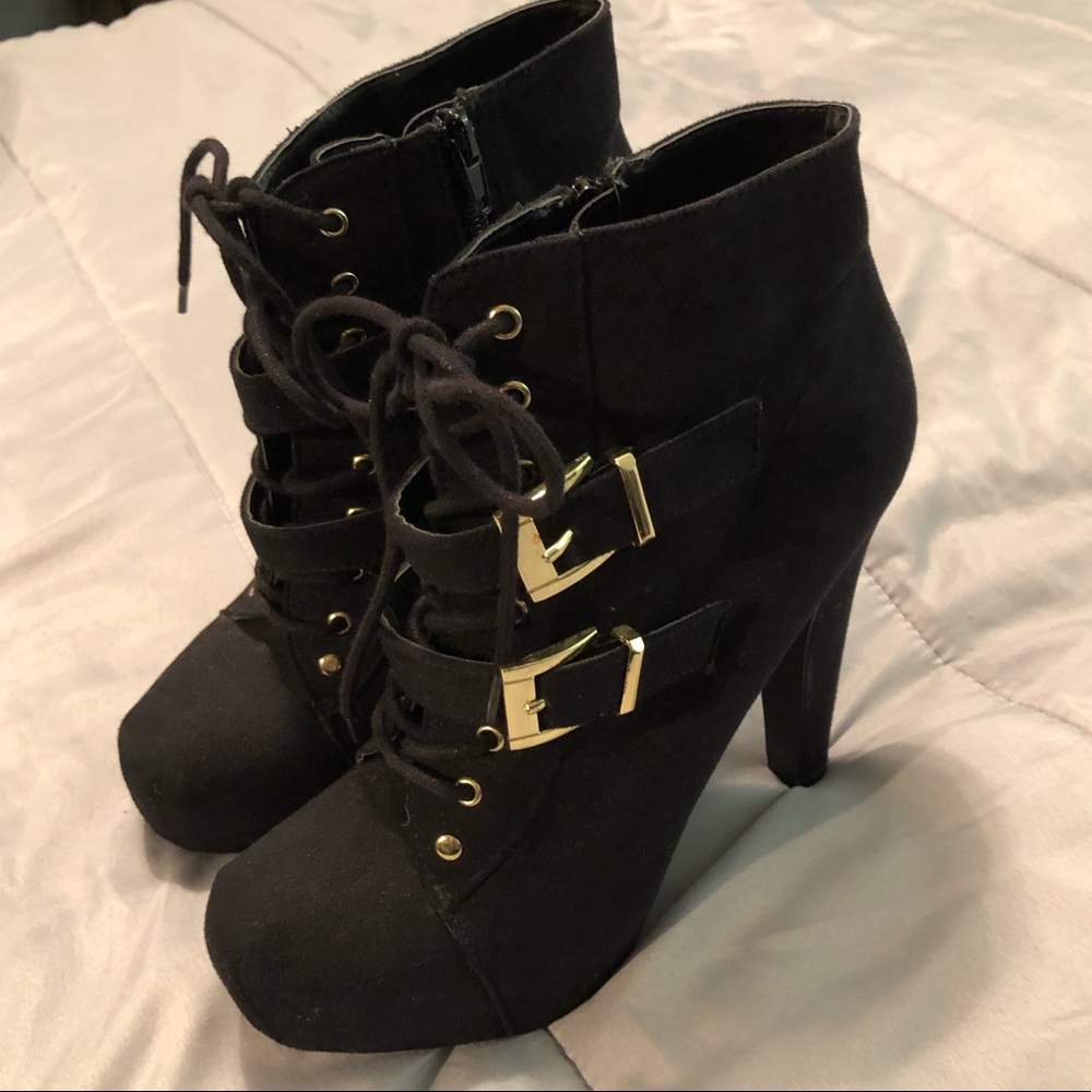 Black heeled booties